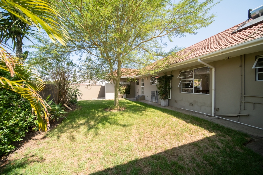 4 Bedroom Property for Sale in Bonza Bay Eastern Cape